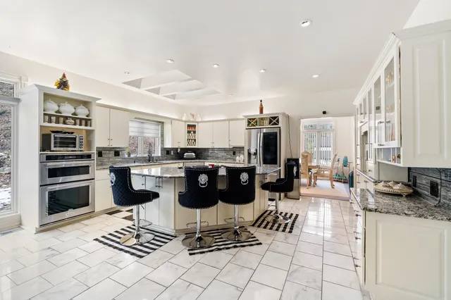 $1,149,000 | 1840 Lexington Boulevard, Jackson, MI 49201