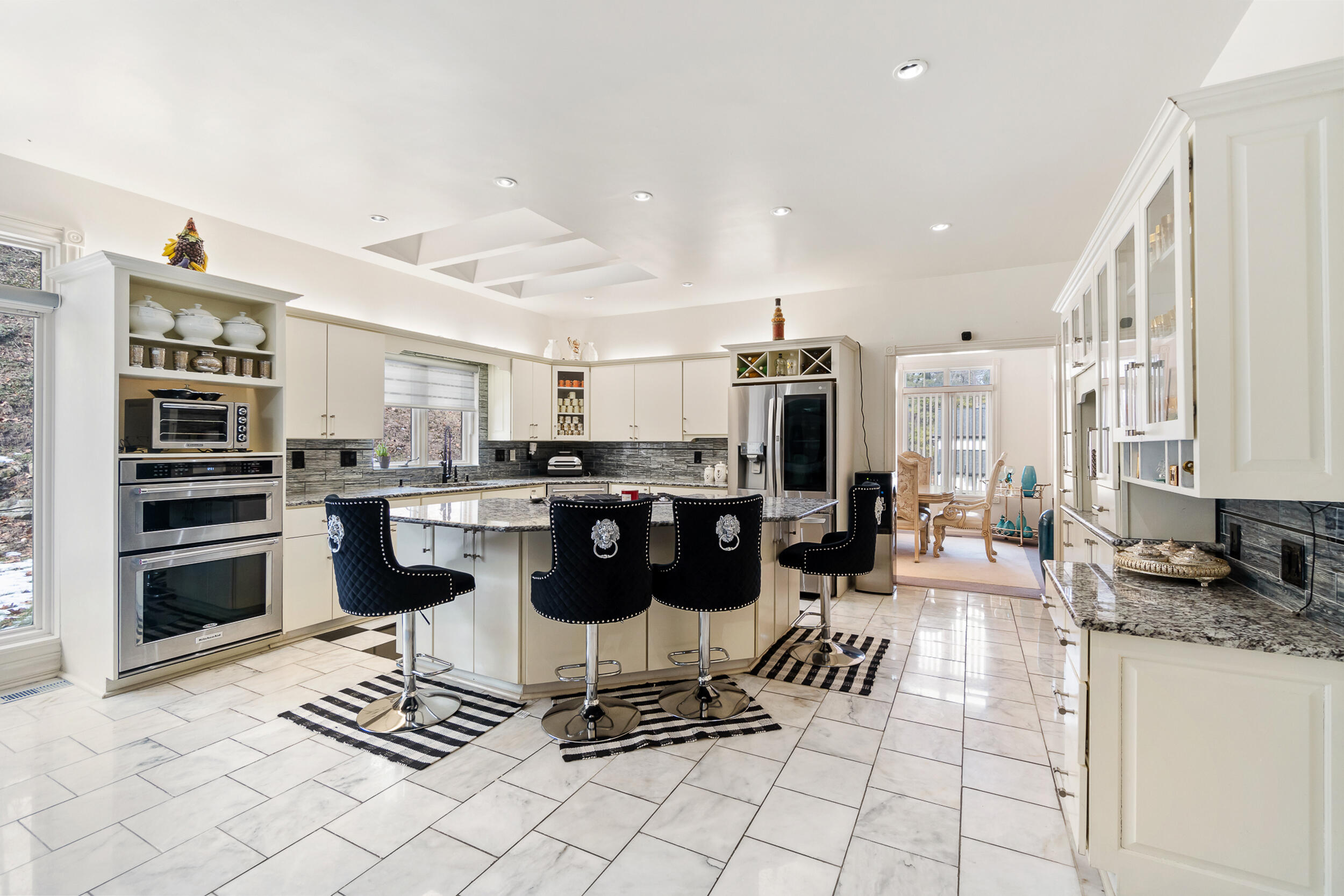 1840 Lexington Boulevard Jackson, MI 49201 - Photo 27 of 88 Kitchen