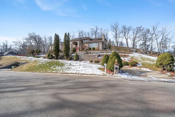 $1,149,000 | 1840 Lexington Boulevard, Jackson, MI 49201