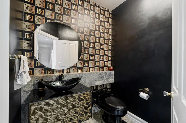 $1,149,000 | 1840 Lexington Boulevard, Jackson, MI 49201