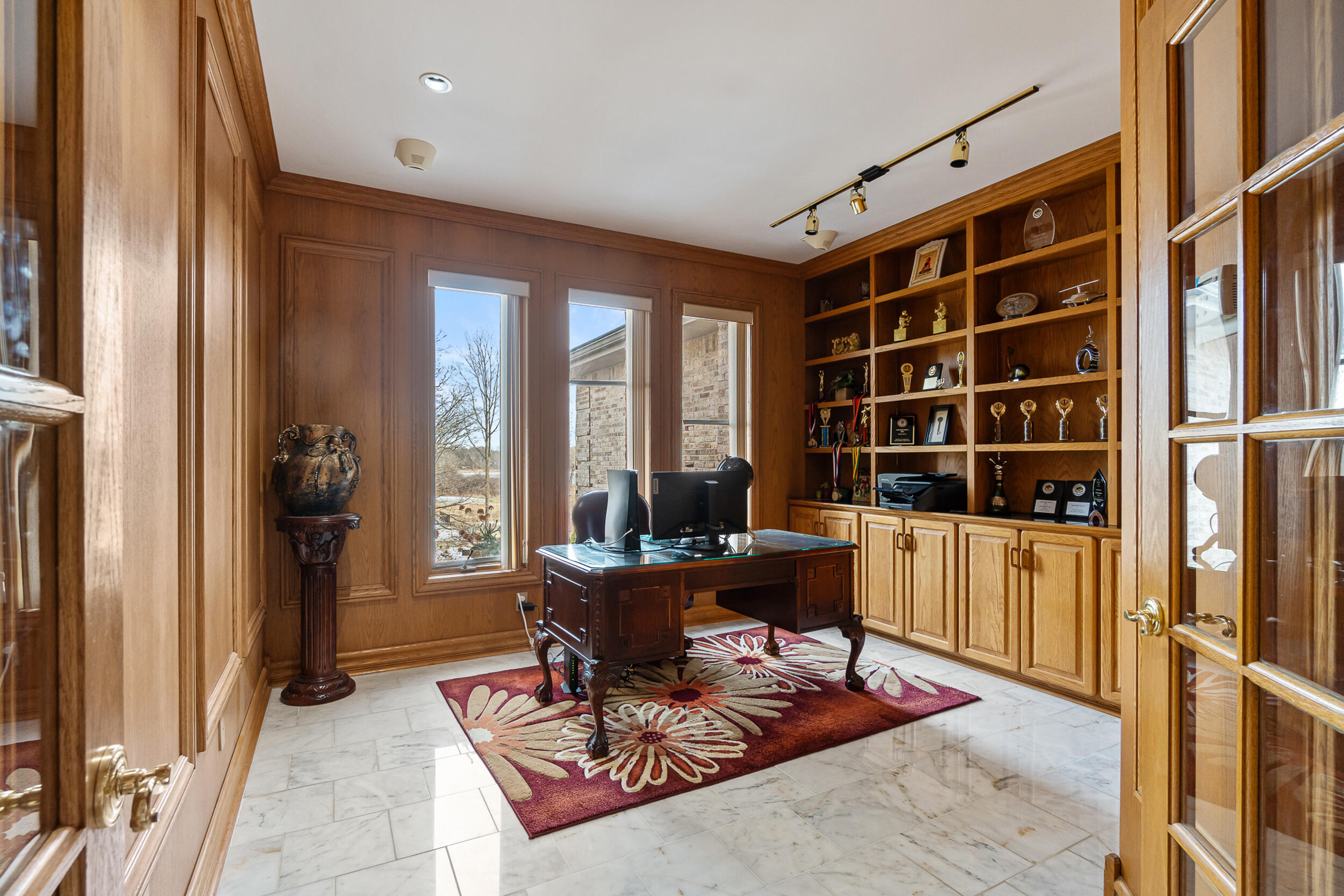 1840 Lexington Boulevard Jackson, MI 49201 - Photo 36 of 88 Formal Study