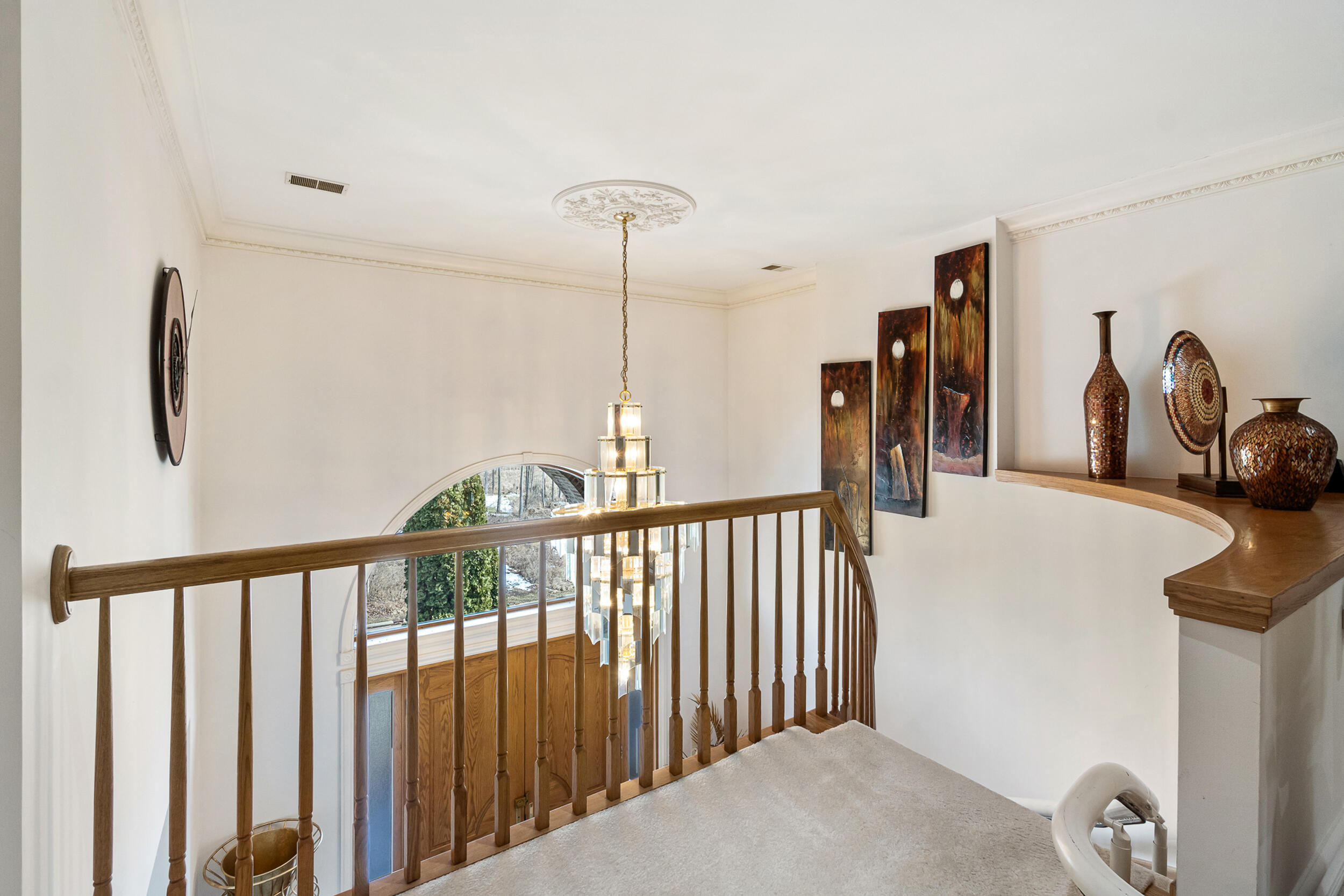 1840 Lexington Boulevard Jackson, MI 49201 - Photo 37 of 88 Second Floor Landing