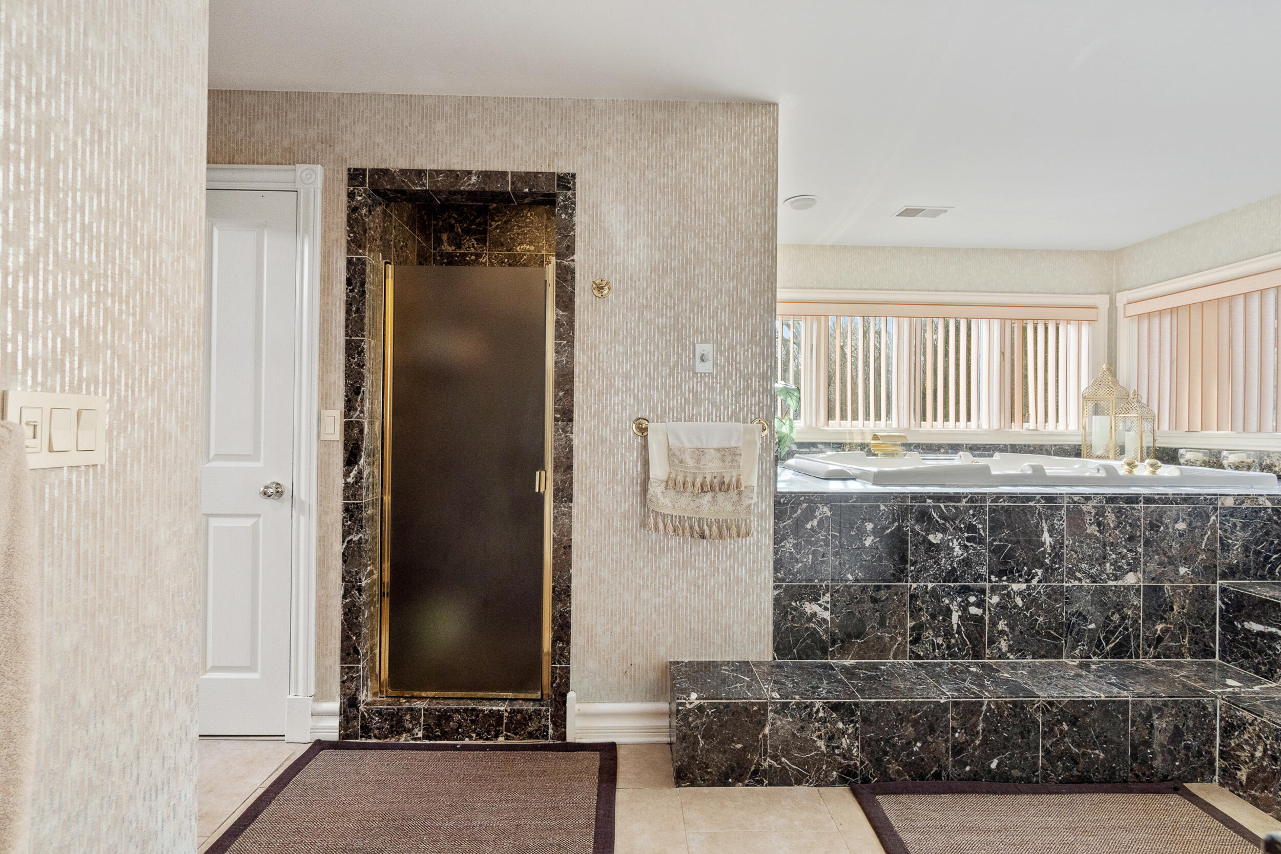 1840 Lexington Boulevard Jackson, MI 49201 - Photo 45 of 88 Principal Bath