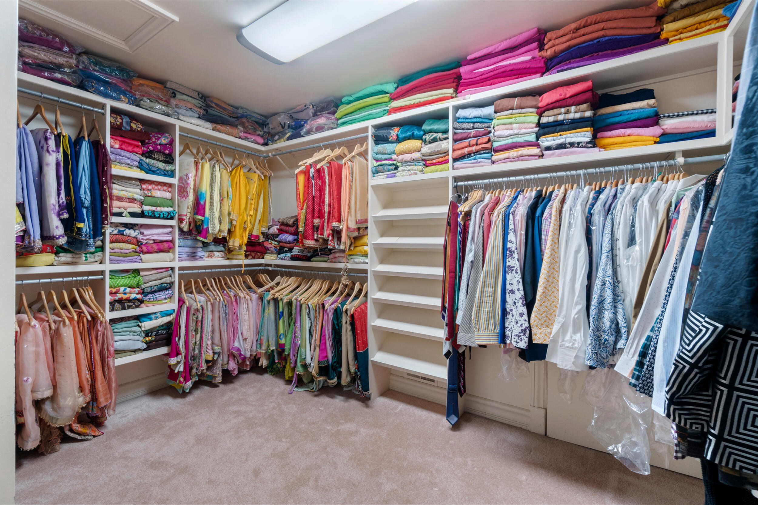 1840 Lexington Boulevard Jackson, MI 49201 - Photo 48 of 88 Principal Bedroom Closet