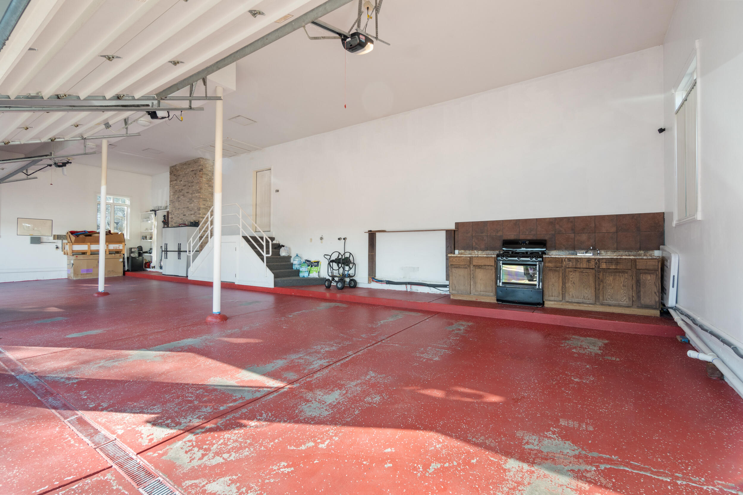 1840 Lexington Boulevard Jackson, MI 49201 - Photo 68 of 88 Garage