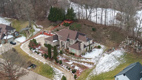 $1,149,000 | 1840 Lexington Boulevard, Jackson, MI 49201