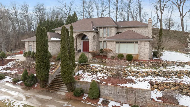 $1,149,000 | 1840 Lexington Boulevard, Jackson, MI 49201