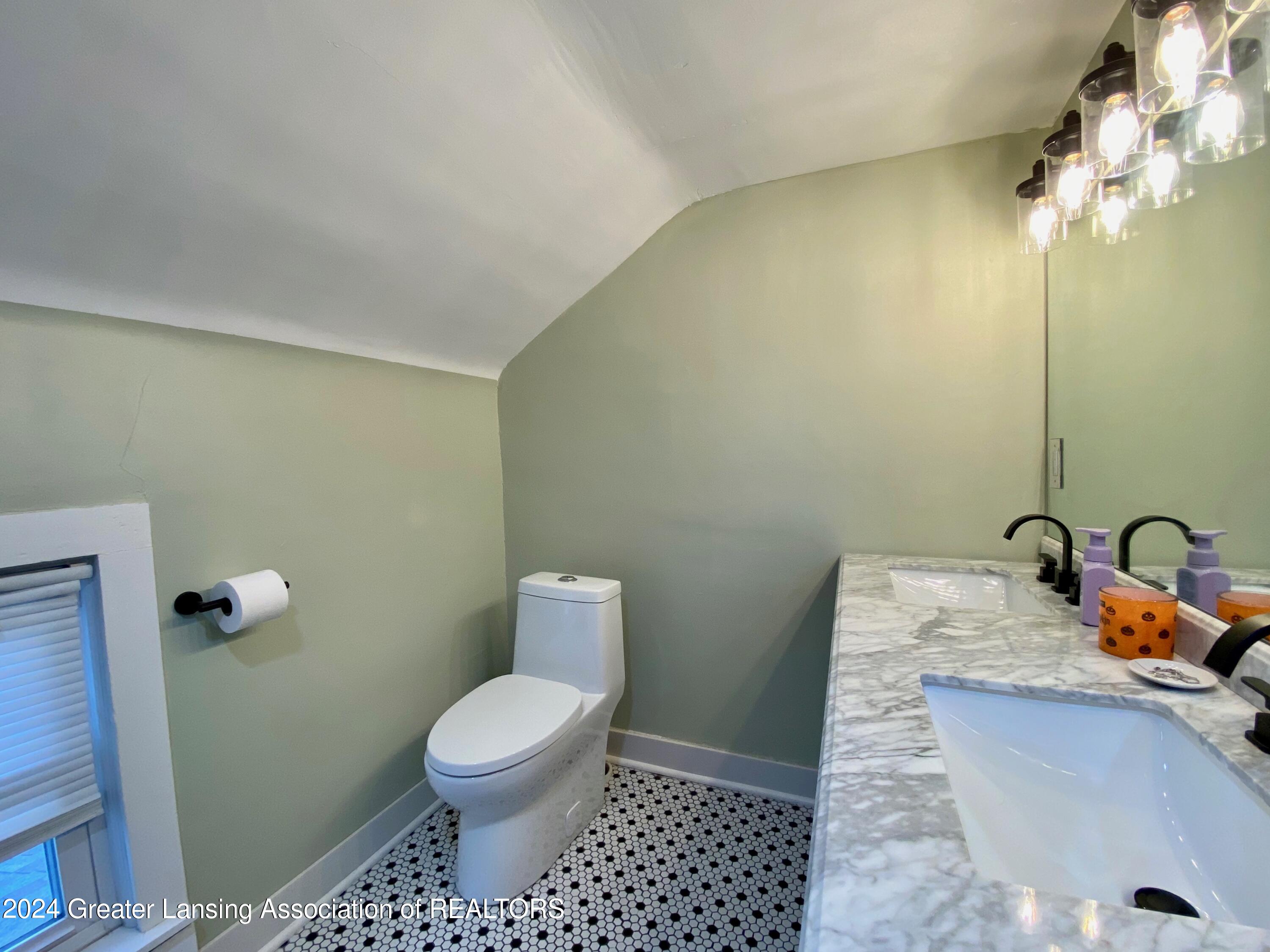 2820 Lehman Road Dewitt, MI 48820 - Photo 25 of 47 bath