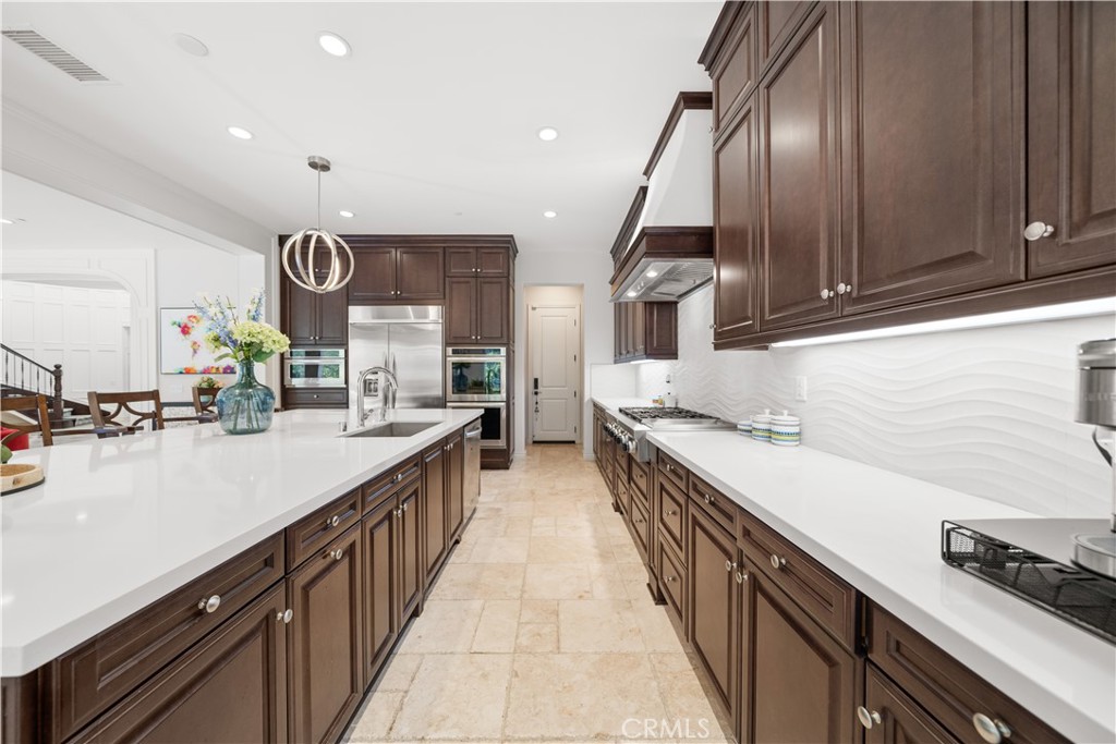 878 North Landa Way Brea, CA 92821 - Photo 14 of 59