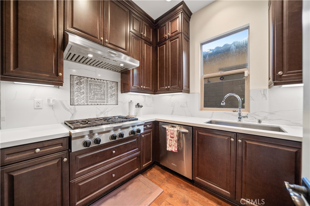 878 North Landa Way Brea, CA 92821 - Photo 16 of 59