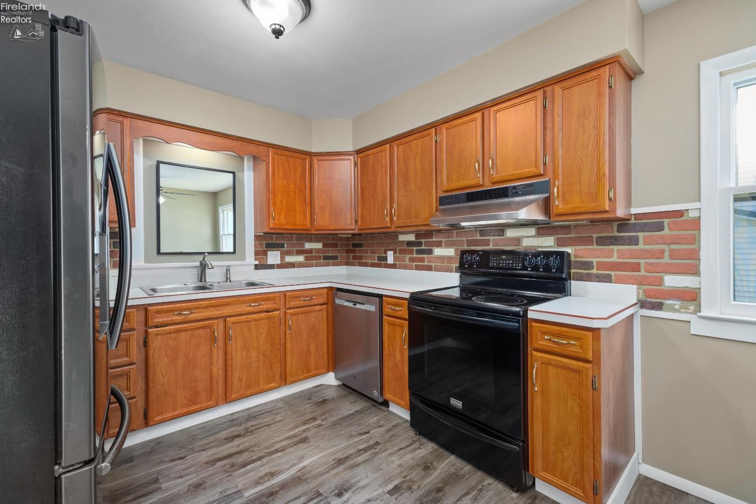 4613 Galloway Road Sandusky, OH 44870 - Photo 11 of 49 Gallery Image 11