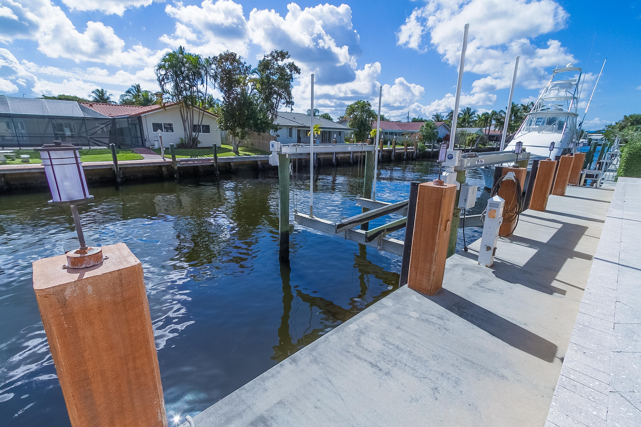 828 Forsyth Street Boca Raton, FL 33487 - Photo 7 of 60 Boca Keys Beauty (7 of 60)