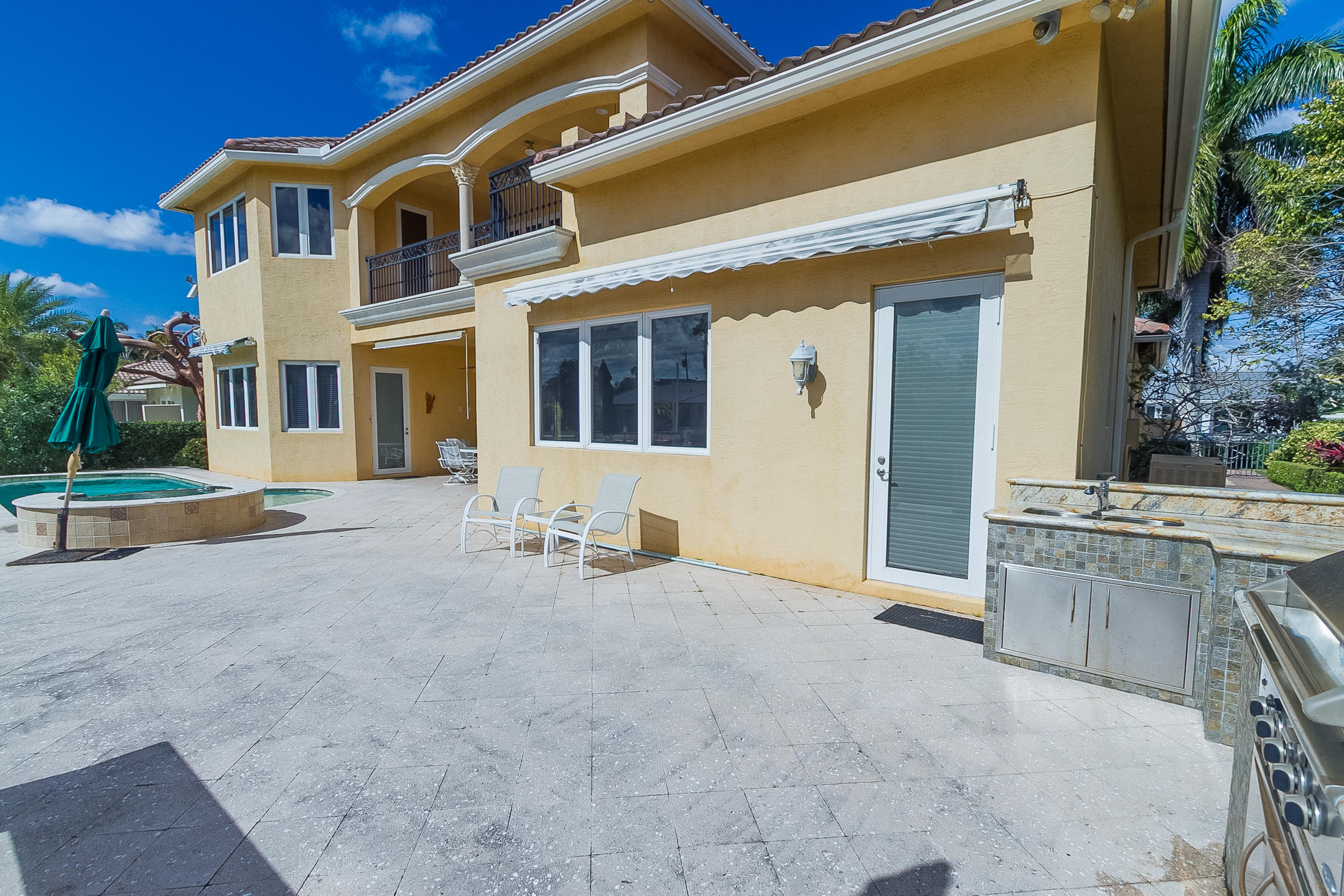 828 Forsyth Street Boca Raton, FL 33487 - Photo 9 of 60 Boca Keys Beauty (8 of 60)