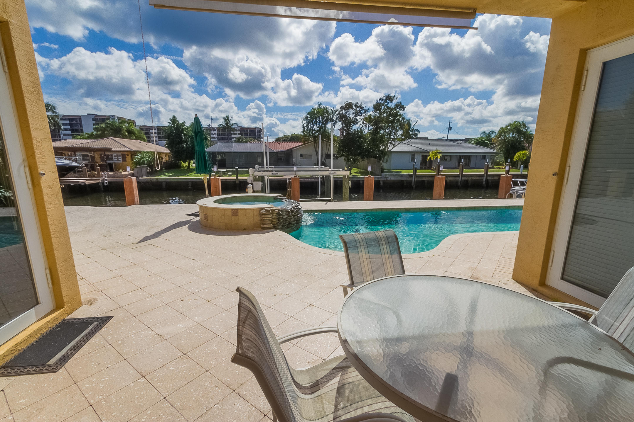 828 Forsyth Street Boca Raton, FL 33487 - Photo 10 of 60 Boca Keys Beauty (10 of 60)