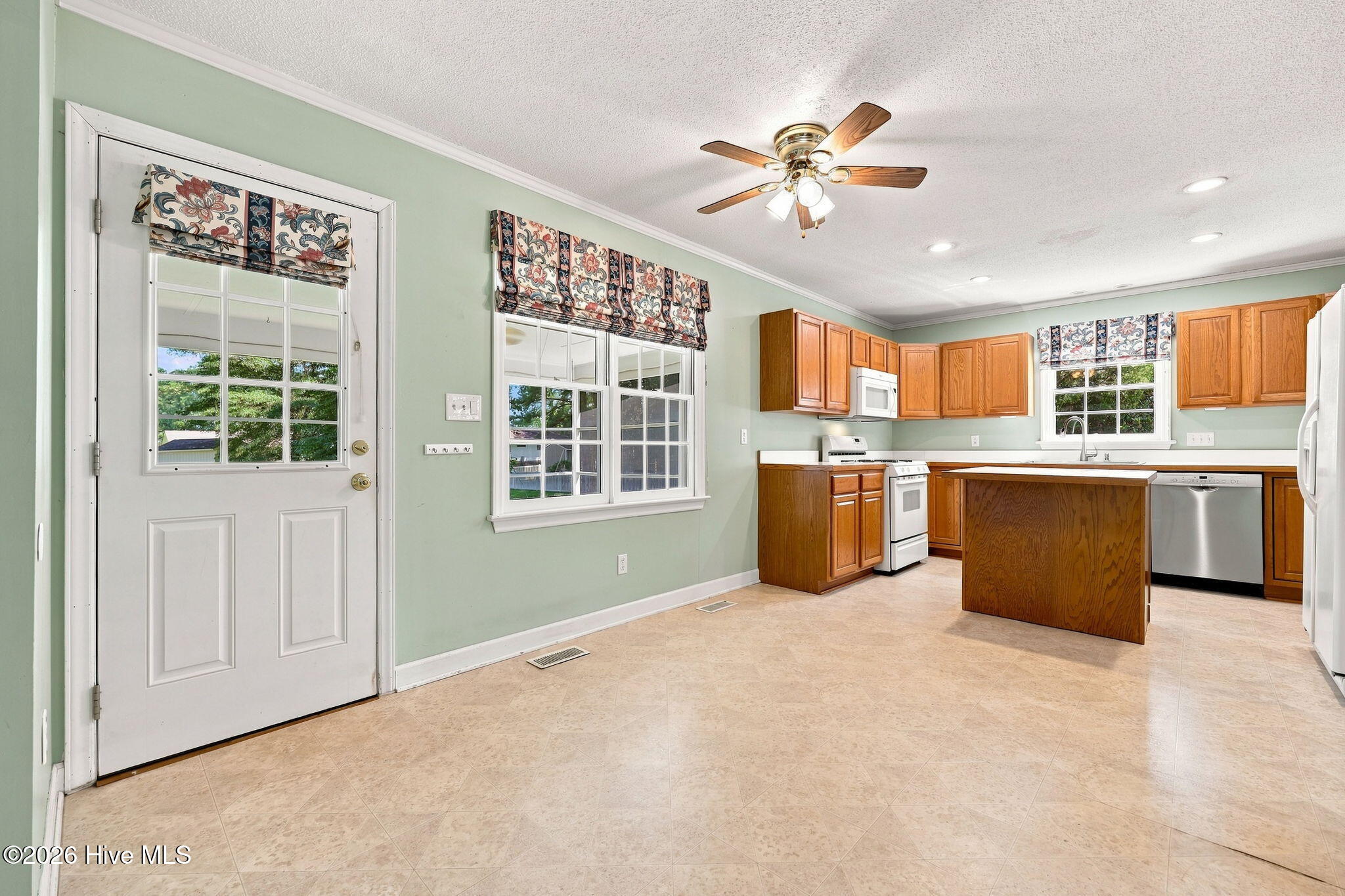 108 Lawson Road Washington, NC 27889 - Photo 36 of 57 Gallery Image 36