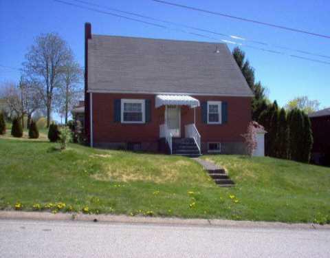 524 Maple Street Springdale, PA 15144 - Photo 1 of 6 Exterior Front.