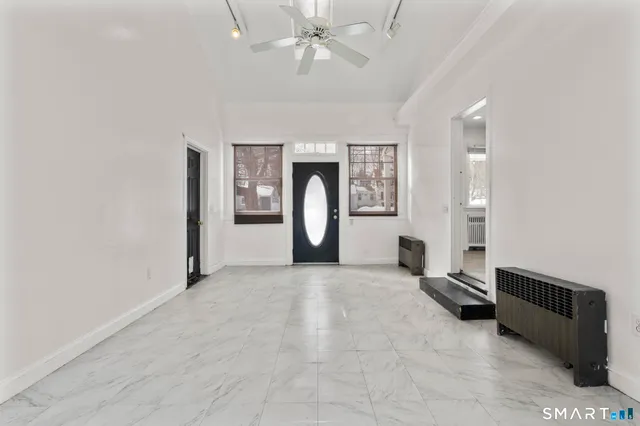 $4,000 | 5 Arden Road, Trumbull, CT 06611