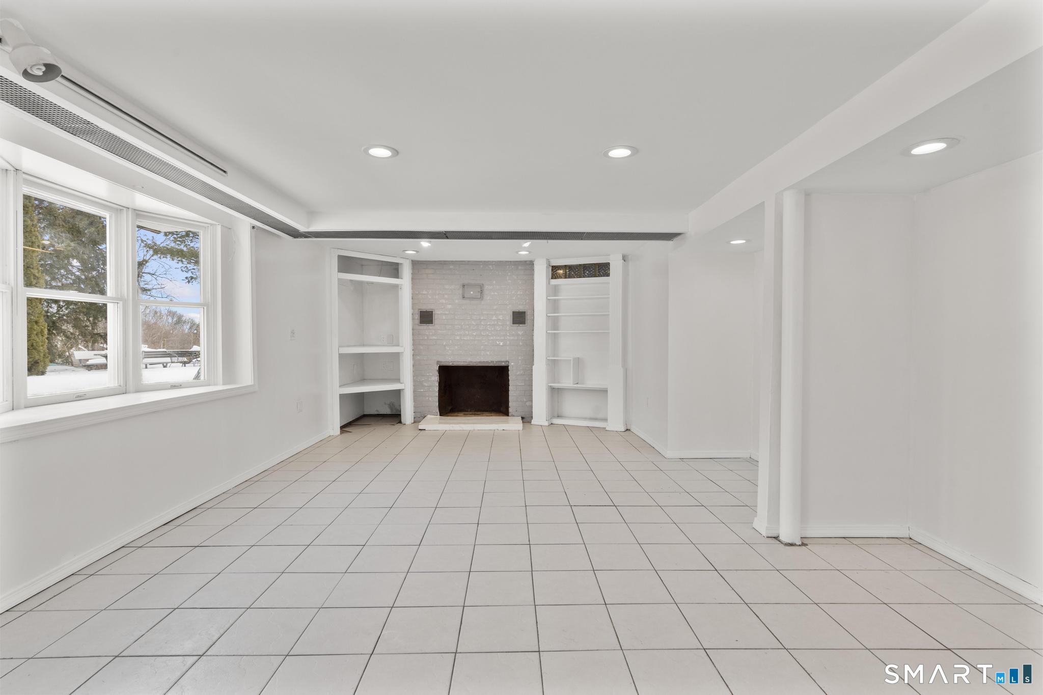 5 Arden Road Trumbull, CT 06611 - Photo 27 of 39