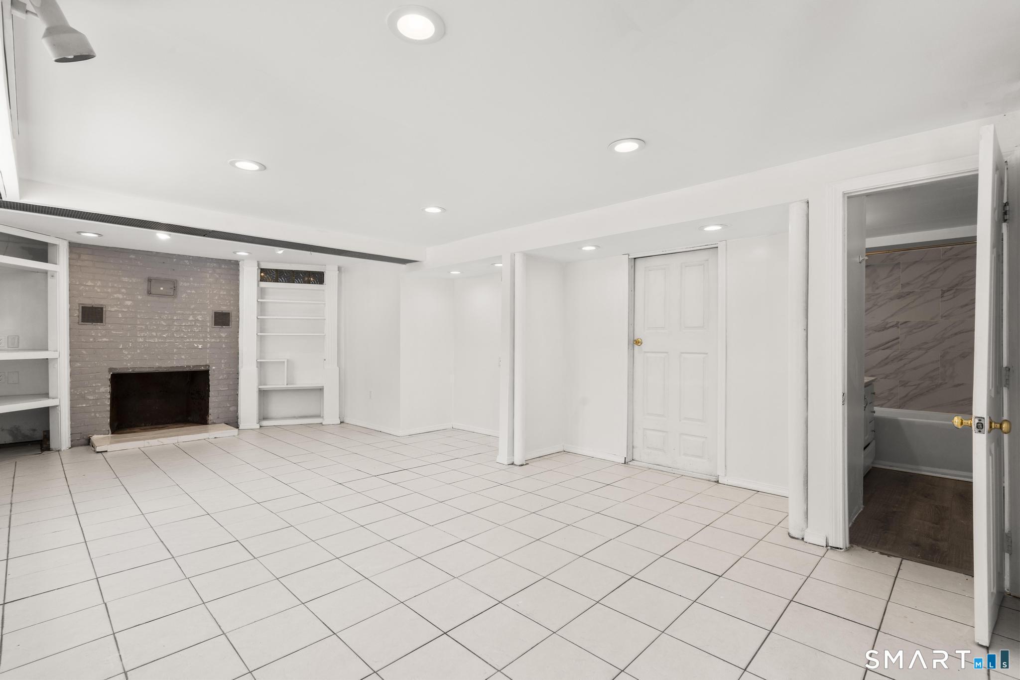 5 Arden Road Trumbull, CT 06611 - Photo 29 of 39