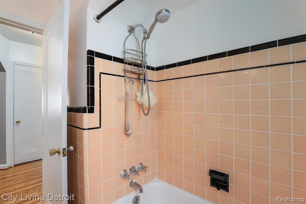 5567 Harvard Road Detroit, MI 48224 - Photo 22 of 37