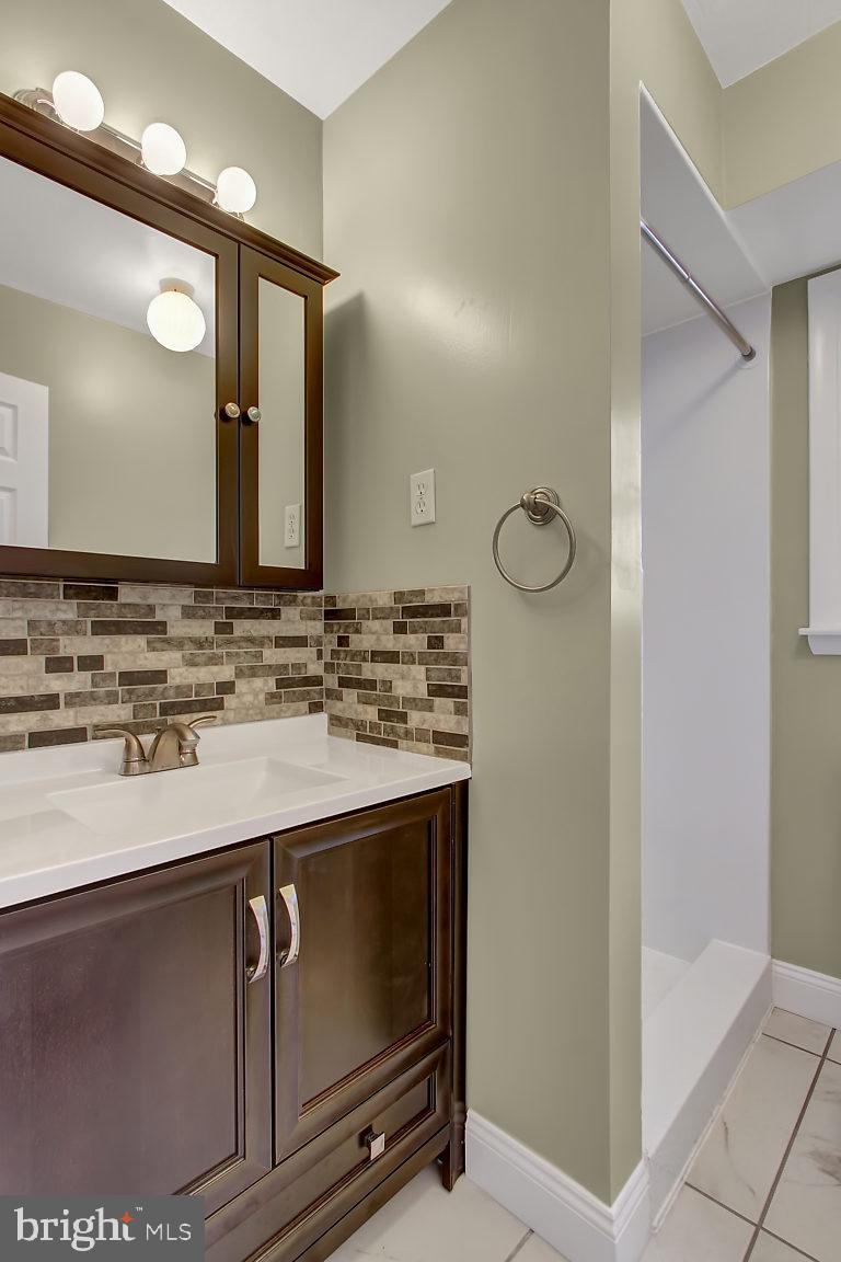 3988 Maple Grove Road Hampstead, MD 21074 - Photo 14 of 26