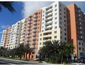 $2,700 | 18800 Northeast 29th Avenue, Unit PH23, Aventura, FL 33180