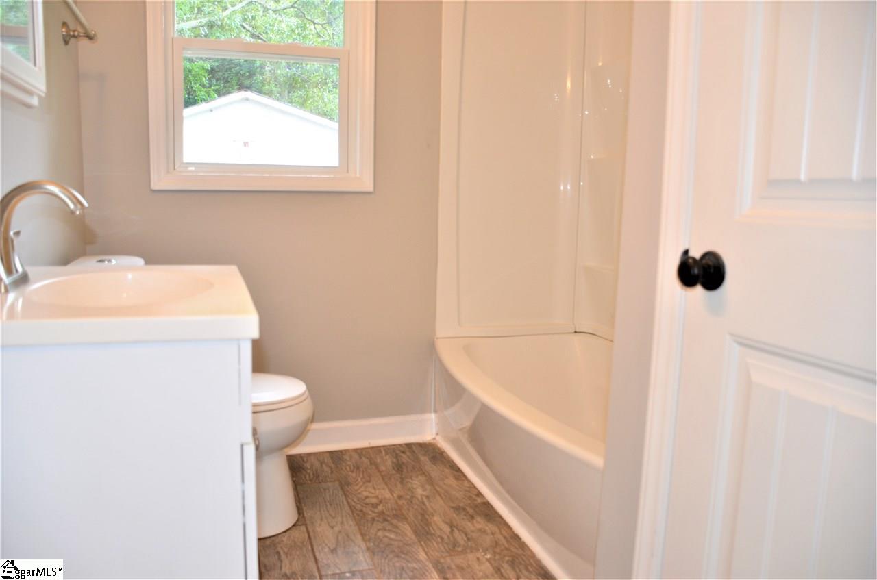 609 Pendleton Road Greenville, SC 29611 - Photo 20 of 26 Gallery Image 20