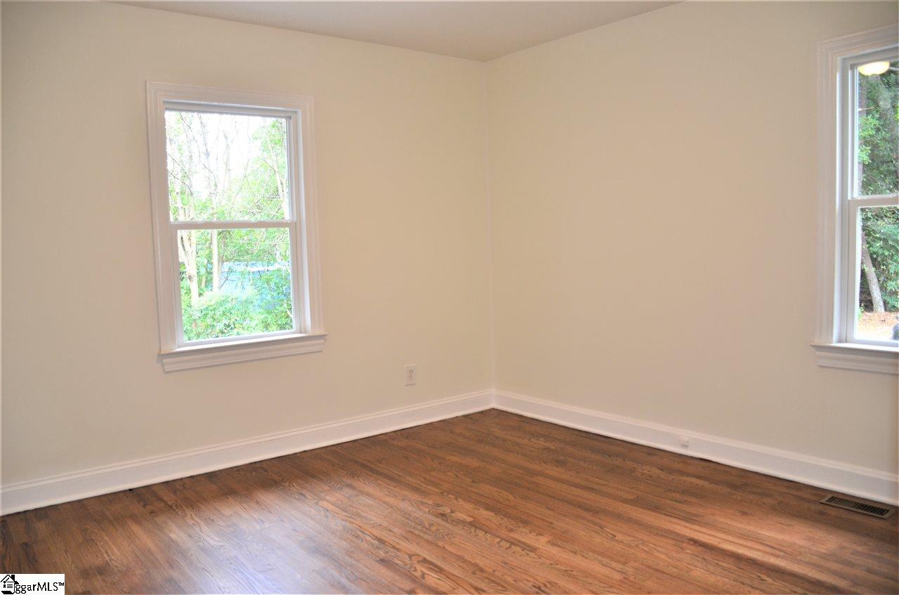 609 Pendleton Road Greenville, SC 29611 - Photo 21 of 26 Gallery Image 21