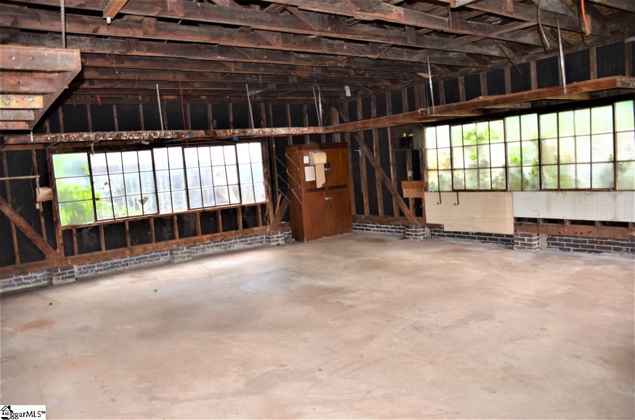 609 Pendleton Road Greenville, SC 29611 - Photo 25 of 26 Gallery Image 25