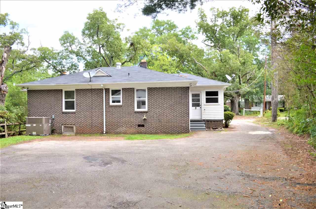 609 Pendleton Road Greenville, SC 29611 - Photo 7 of 26 Gallery Image 7