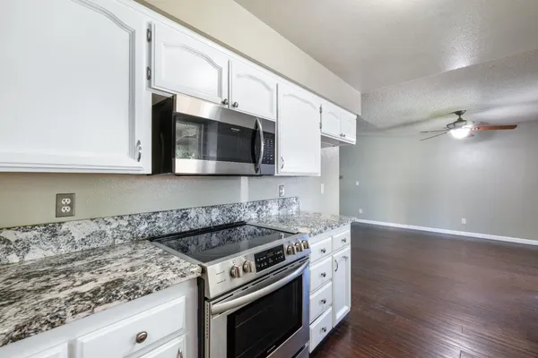 $379,000 | 1607 Ashlan Avenue, Clovis, CA 93611