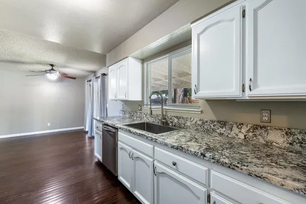 $379,000 | 1607 Ashlan Avenue, Clovis, CA 93611