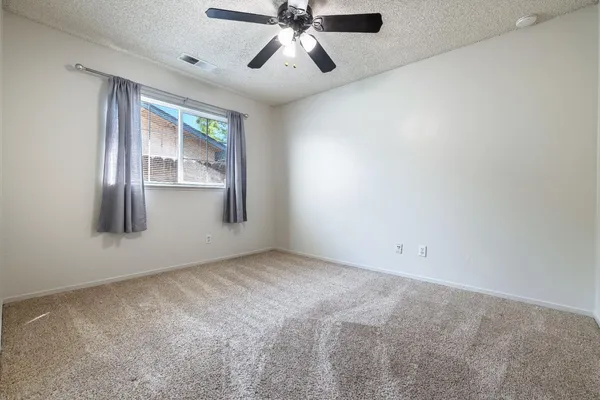 $379,000 | 1607 Ashlan Avenue, Clovis, CA 93611