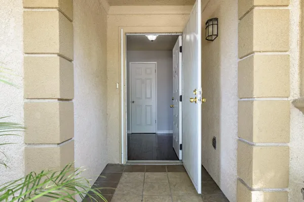 $379,000 | 1607 Ashlan Avenue, Clovis, CA 93611