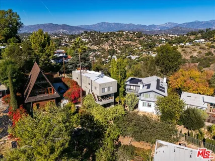 $2,095,000 | 1358 Killarney Avenue, Los Angeles, CA 90065