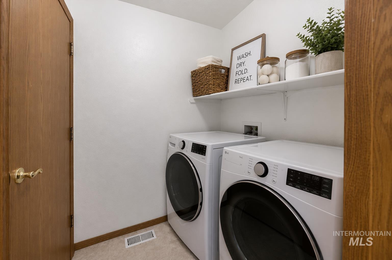 721 Valley Street Middleton, ID 83644 - Photo 27 of 40