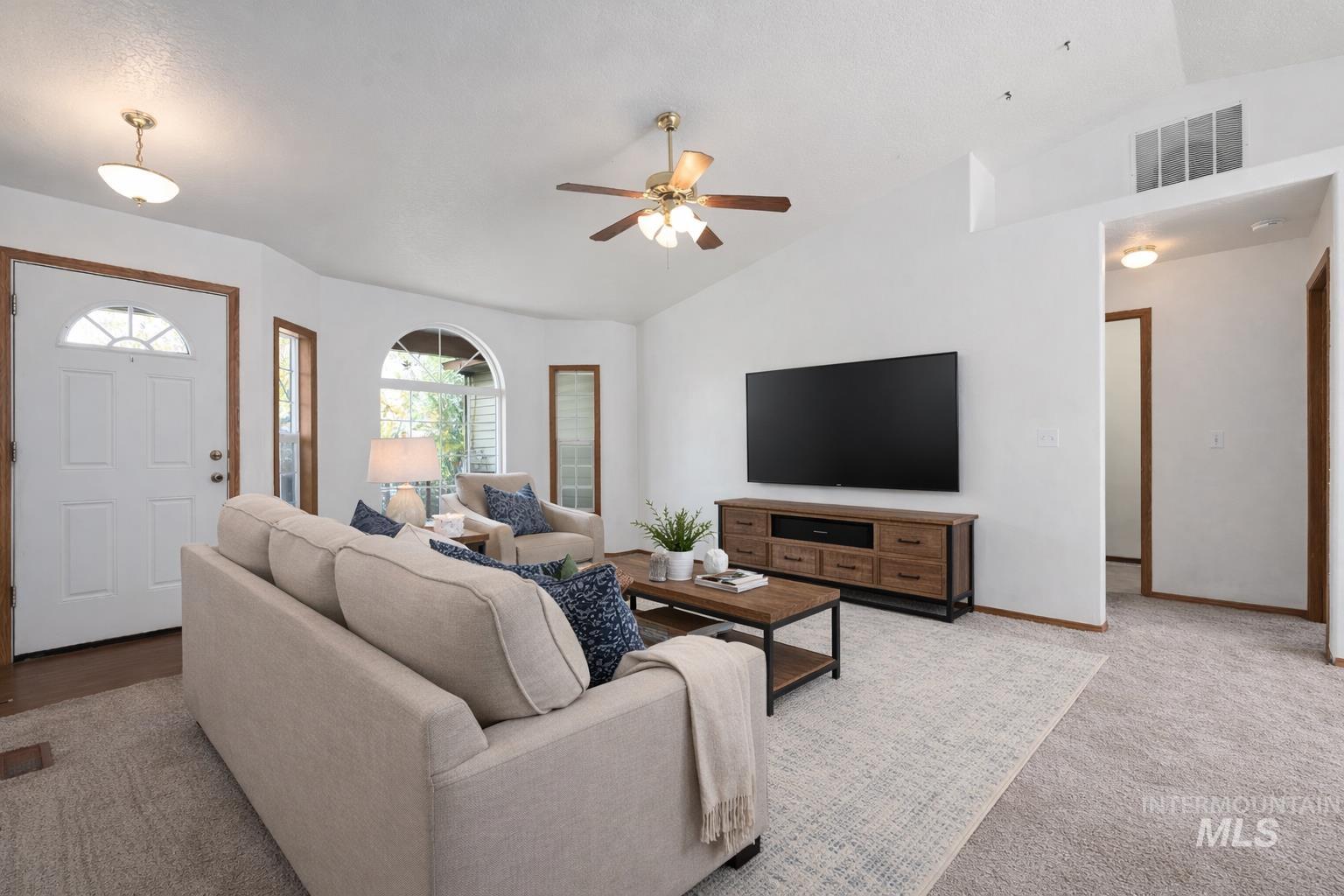 721 Valley Street Middleton, ID 83644 - Photo 4 of 40