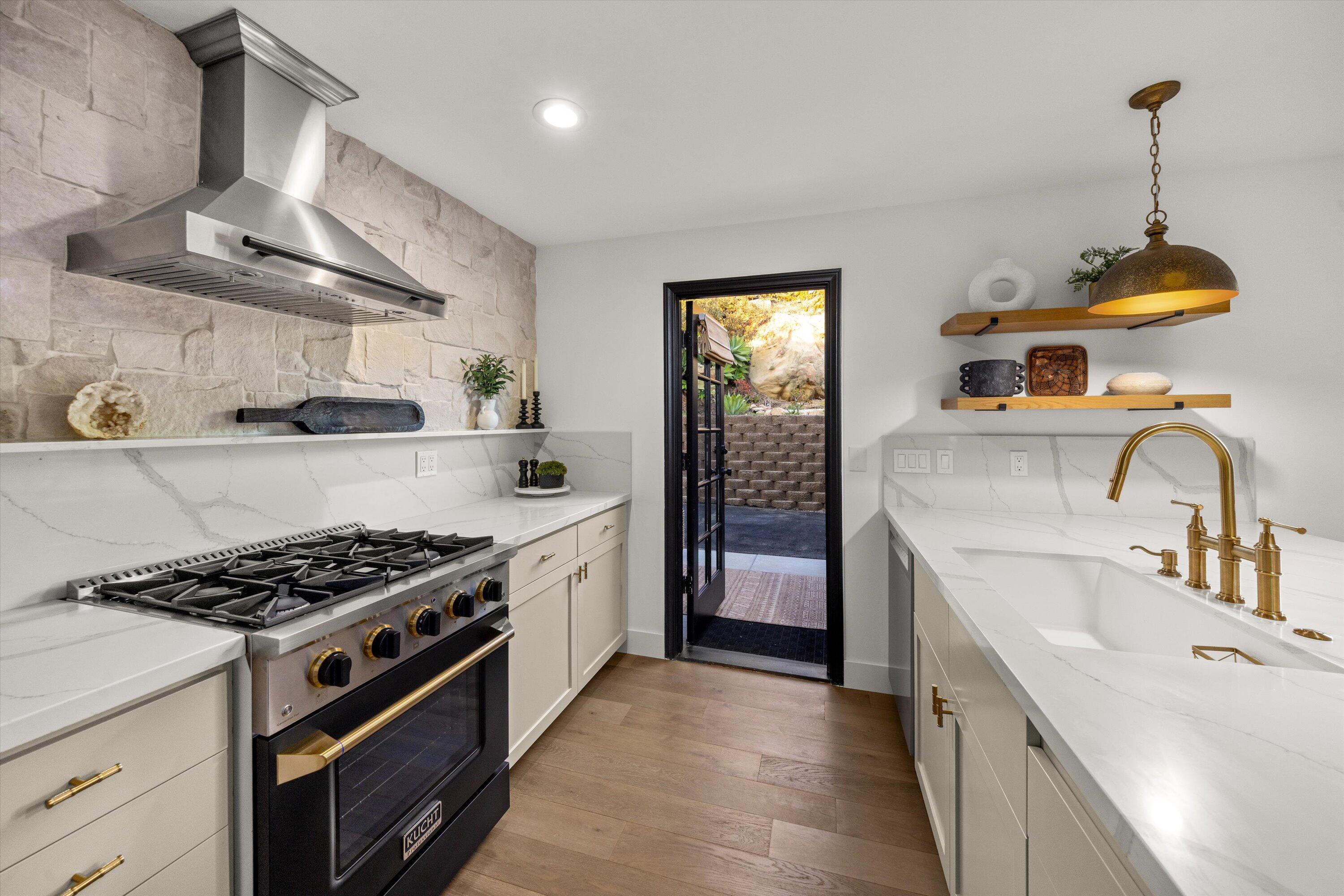 1378 Sycamore Canyon Road Santa Barbara, CA 93108 - Photo 9 of 46 Kitchen