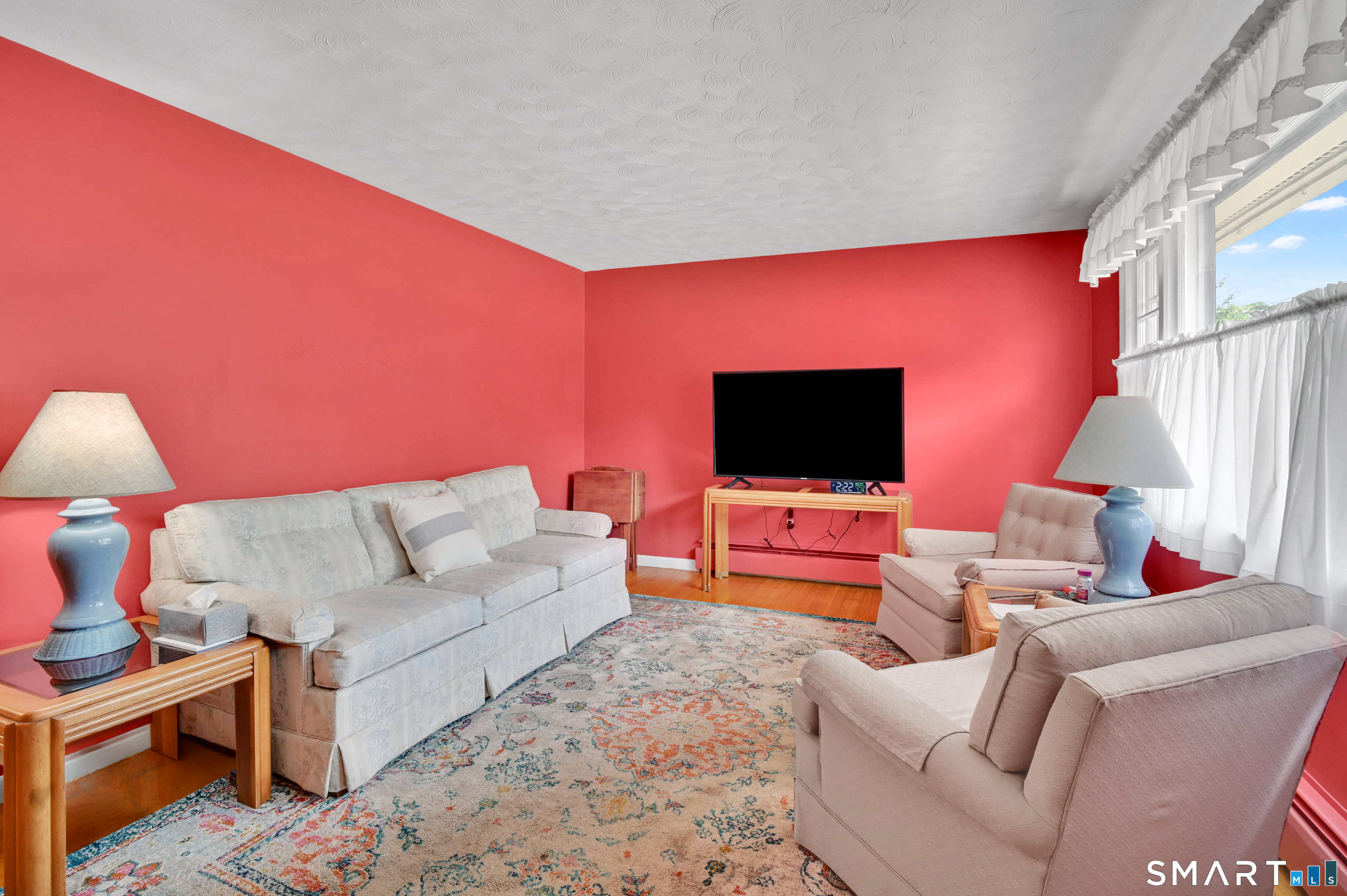 15 Bright Street Enfield, CT 06082 - Photo 9 of 31