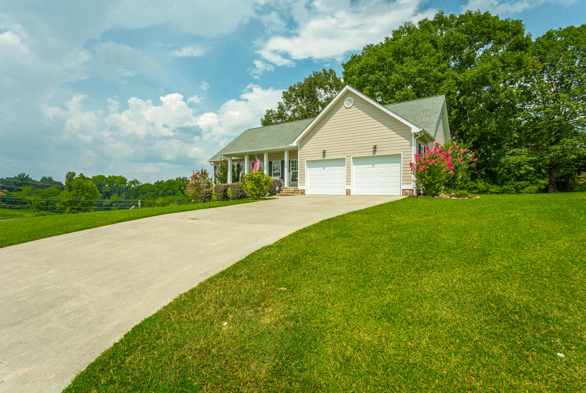 100 Raleigh Drive LaFayette, GA 30728 - Photo 4 of 41 100 Raleigh Dr. HD-9