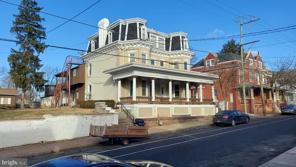 $1,250 | 261 North York Street, Unit 5, Pottstown, PA 19464