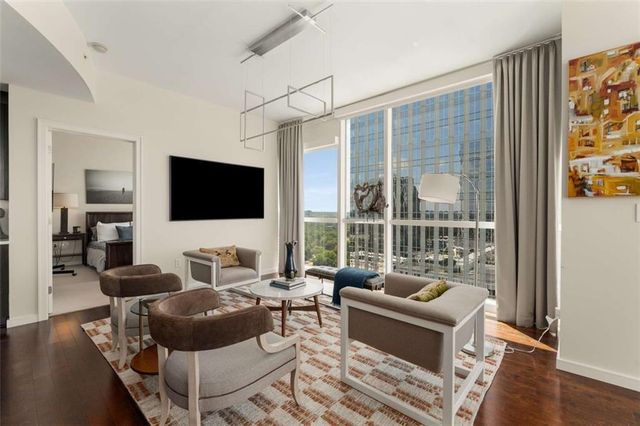 $1,279,000 | 3325 Piedmont Road Northeast, Unit 2006, Atlanta, GA 30305