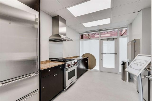 $1,279,000 | 3325 Piedmont Road Northeast, Unit 2006, Atlanta, GA 30305