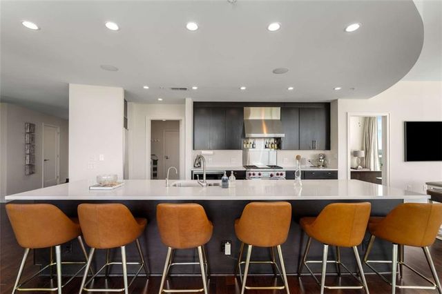 $1,279,000 | 3325 Piedmont Road Northeast, Unit 2006, Atlanta, GA 30305