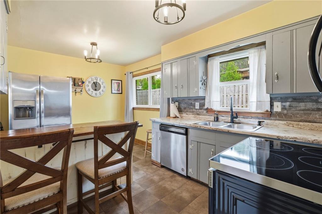 337 Flora Avenue Southeast Rome, GA 30161 - Photo 5 of 10