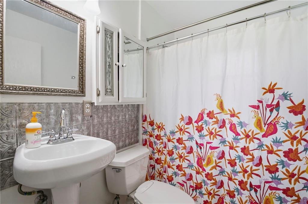 337 Flora Avenue Southeast Rome, GA 30161 - Photo 9 of 10