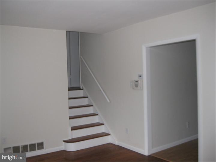 428 Baylor Road Wenonah, NJ 08090 - Photo 4 of 10 Gallery Image 4