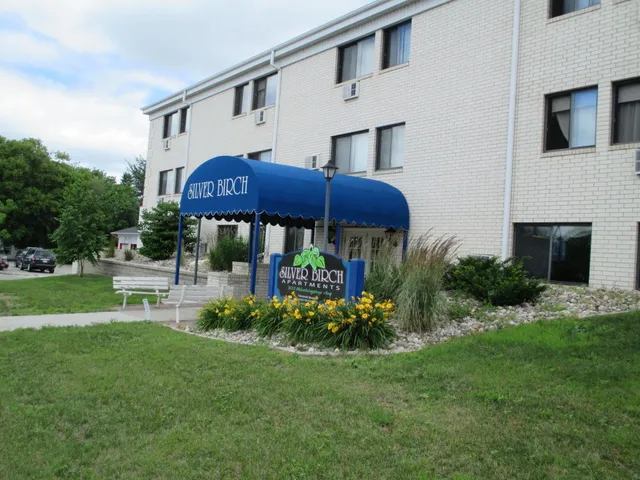 $368 | 303 Washington Avenue, Unit 104, Detroit Lakes, MN 56501
