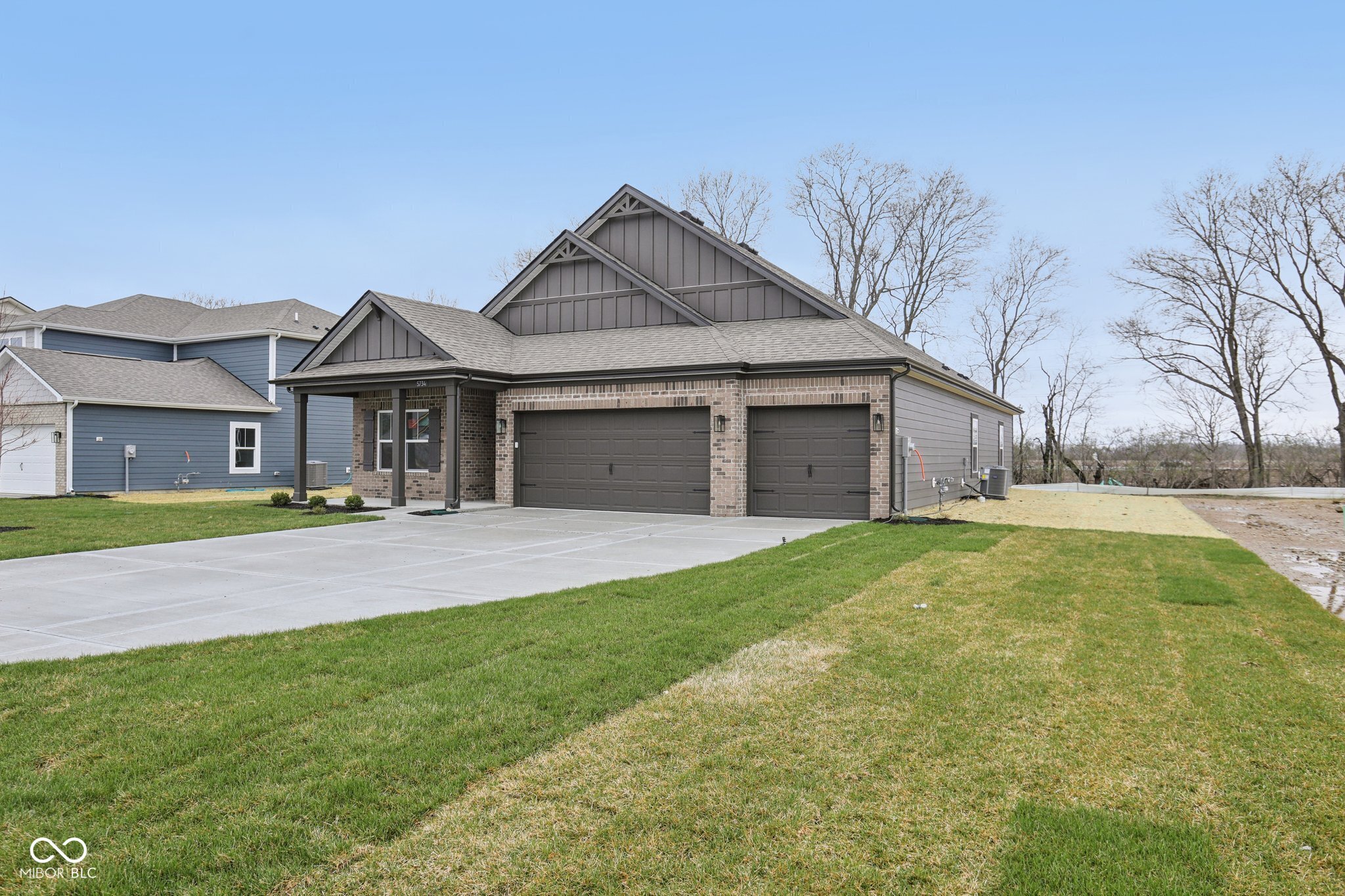 5734 Bancroft Drive Pendleton, IN 46064 - Photo 2 of 37