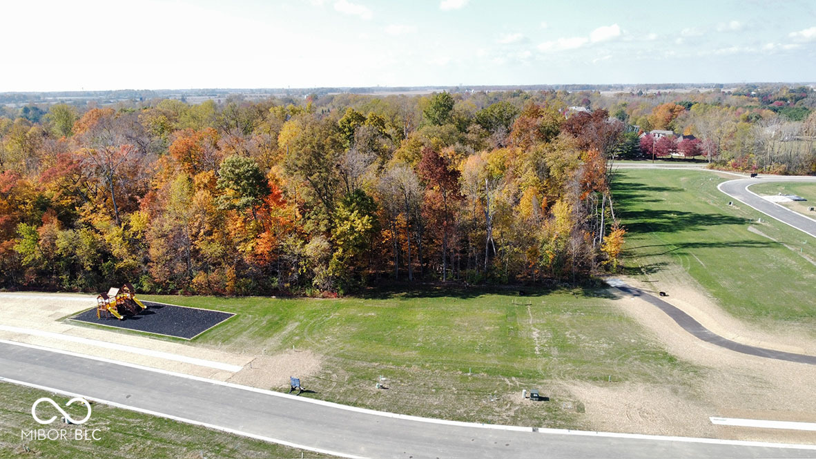 5734 Bancroft Drive Pendleton, IN 46064 - Photo 2 of 6
